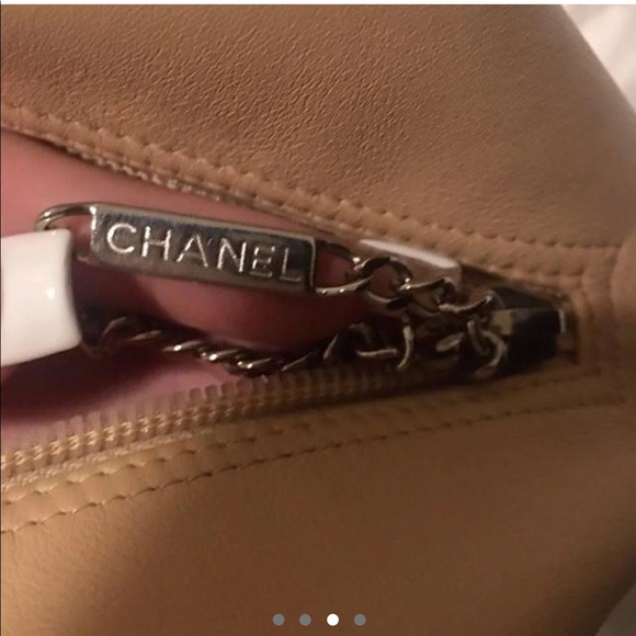 Vintage Chanel bowler bag (2004) - Picture 2 of 4